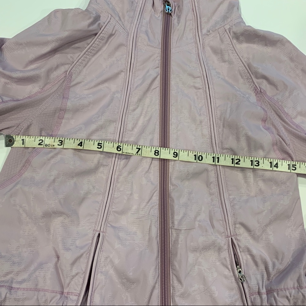 Lululemon "Travel to track" lilac jacket Size 4 - Picture 2 of 12